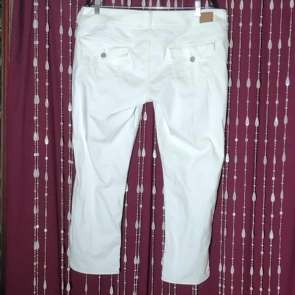 Size 14 - American Eagle Artist Stretch Cream Denim Jeans - Picture 3 of 8